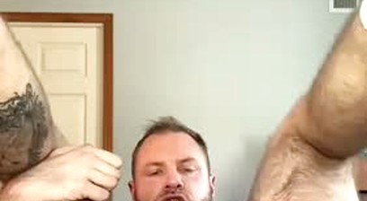 Str8 Big Guy Loves His Big Hairy and Sweaty Ass