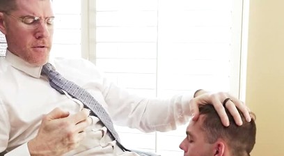 Marcus Rivers distracts Dr. Legrand Wolf to get fucked