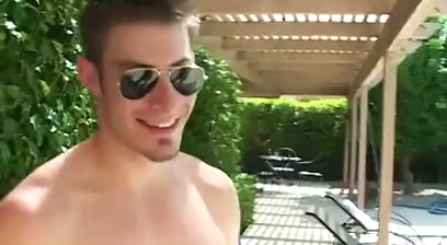 Mike Roberts fucks Caleb Carter