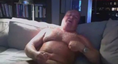Muscular Daddy Jacking Off