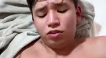 Twink fucked by daddy
