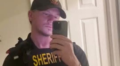 Guy In A Sheriff's Uniform Jacking Off