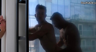 Manuel Skye And Olivier Robert