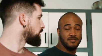 Moving Out – Jason Vario, Alex Montenegro and Thyle Knoxx