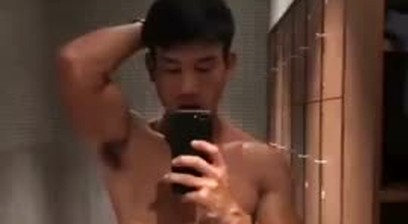 Chinese gym man cumshot