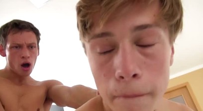18yo hot fuck with 'older bro'