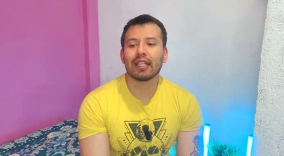Sweet daddy penetrates the little ass of a big-assed twink raw