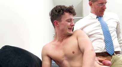 Doctor Legrand Wolf fucks Grant Ducati