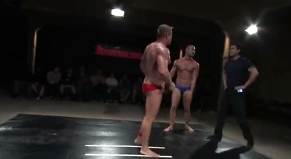 Patrick Rouge Vs Tyler Saint the Live Audience & Oil Match