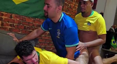 Brazil scores a goal and we score in the asses! Full teaser on my XVIDEOS RED