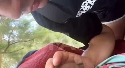Mamada al Mendigo Hetero Argentino