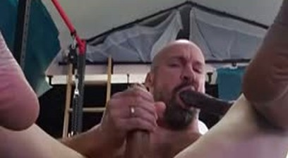 Str8 daddy with toys