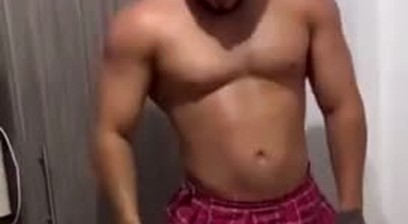Latino 9