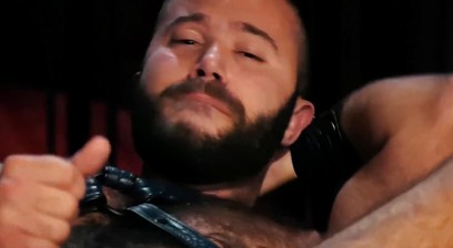 ClubInfernoDungeon Fuck yourself on my Fist Hairy Fetish Daddy