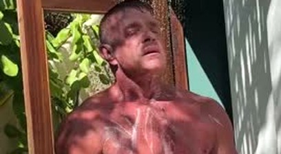 ts shower JO