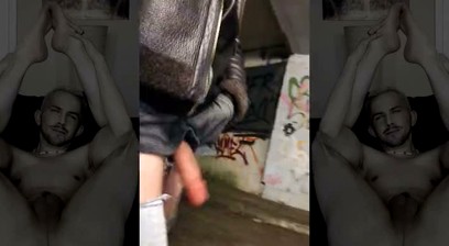 The Monster-Dick-Walk