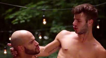 Big bareback cock for hot bottom