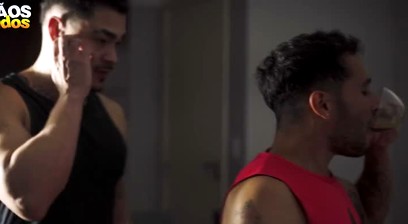 Fim de namoro - The Breakup - Aquele Ton Fucks Bielzinho Bareback Latino