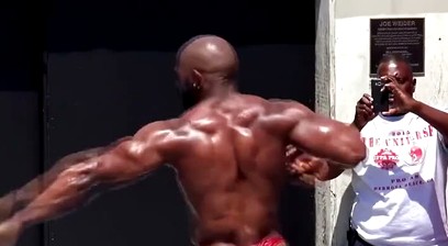 Jaye Hardbody Sexy Posing