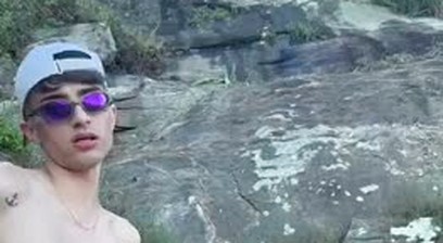 Luiz mete a pica no Cauê na praia