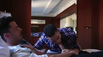 Beaux Banks and Cory Kane have bareback anal sex