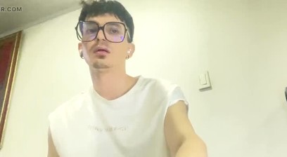 Horny guy wanting someone to suck his dick then he wank his dick part 1