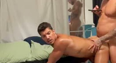 ex-bbb junin comendo o safadinho