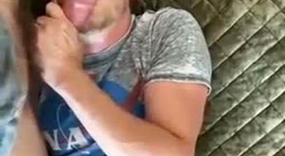 Gay couple make eachother cum