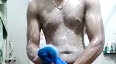 Hot muscule desi indian hunk shower and cum show