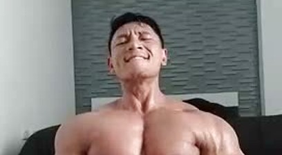 Chinese gym guy cumshot