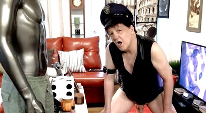 Two Hands Fisting Performance