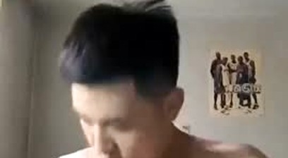 Chinese gym guy cumshot