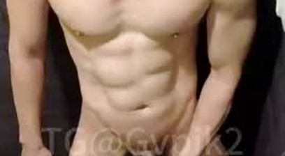 Chinese gym guy cumshot