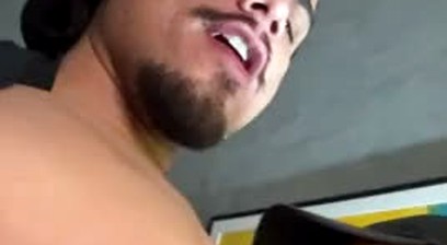 Grandpa sucks on his grandson's nipples and kisses him (Dogão and Pecjhon1) part 2