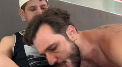 fudendo o paizão depois do trabalho - simael, edu zenati