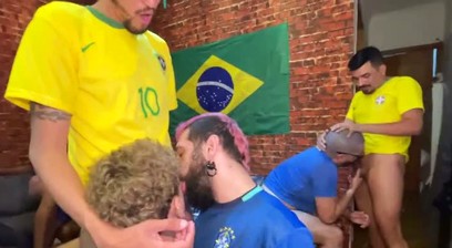 suruba dos torcedores do brasil