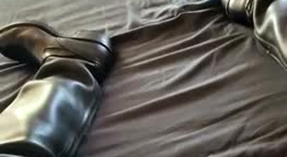 Guy Jacking Off W/ A Gun