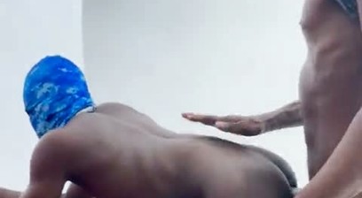 I Cut My Visitor Wanking Himself so I Decided to Help Out