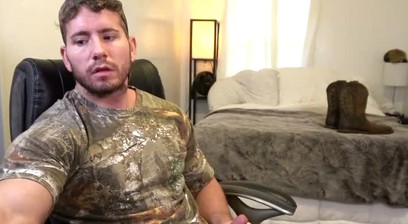 hung jock hotmuscle69 jerks