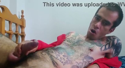 Amateur masturbation, fully naked and stiff