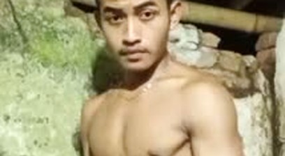 Amateur Fit Guy Likes To Jerk Off