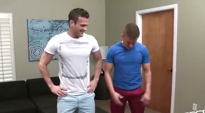 Twink Pop - Muscular Sean Forces Jake Porter Into a Rough Bareback Ride He Barely Handles