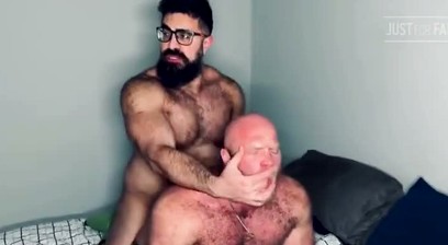 Hairy bears fuck