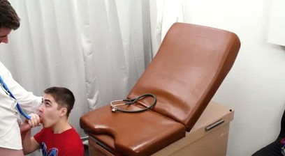 The Tiny Twink Gets His First Sexual Experience With His Giant Doctor's Toys