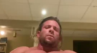 Bodybuilder Cody Mac Thick Cumshot