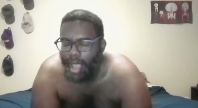 Dry humping fun in bed with my open hole