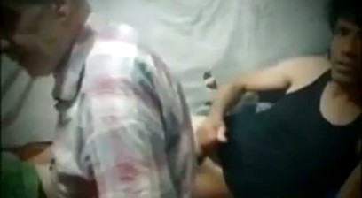I am Majid, a gay man who loves cocks and cum filled hairy adult men.