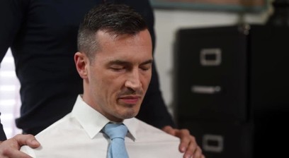 vietsub - Thượng nghị sĩ và cuộc tranh cử vì giá trị truyền thống