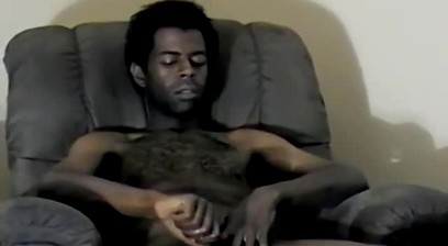 Bad boy amateur stroked then blown by cumslut expert