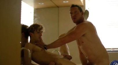 My girlfriend ́s military parents